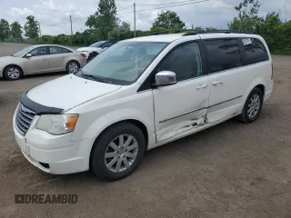 2010 Chrysler Town & Country Touring z VIN 2A4RR5DX3AR177287, wystawiony jako Copart lot #59127875 z przebiegiem 248 639 mil mil oraz Szkoda całkowita • Salvage title. Historia ofert i sprzedaży dostępna na DreamBid. Obrazek 1.