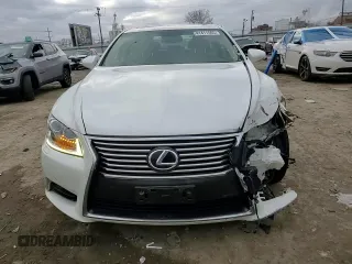 2014 Lexus LS 460 with VIN JTHCL5EF4E5021098, listed as a Copart auction lot 41411565 with 134,513 mi miles and Salvage title. Bid and sale history available at DreamBid. Image 10.