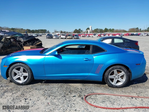 2012 Chevrolet Camaro 2LT with VIN 2G1FC1E37C9195981, listed as a IAAI auction lot 41827764 with 229,603 mi miles. Bid and sale history available at carsss.com. Image 14.
