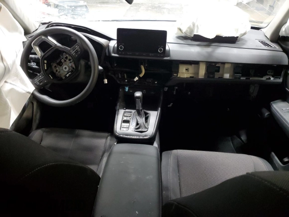 2024 Honda CR-V LX with VIN 2HKRS4H25RH405236, listed as a Copart auction lot 84370704 with Not Provided miles and Salvage Title. Bid and sale history available at DreamBid. Image 8.
