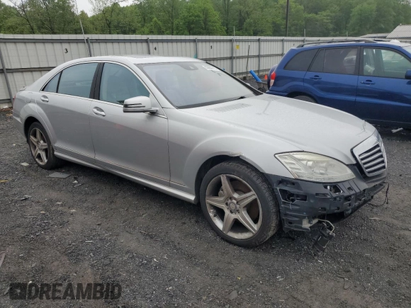 2011 Mercedes-Benz S 550 with VIN WDDNG8GBXBA371712, listed as a Copart auction lot 55656115 with 127,408 mi miles and Clean Title. Bid and sale history available at DreamBid. Image 4.