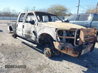 2016 Ford F-250 Lariat with VIN 1FT7W2BT3GEB59866, listed as a IAAI auction lot 41684128 with 200,117 mi miles and . Bid and sale history available at DreamBid. Image 1.