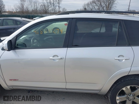 2012 Toyota RAV4 Sport with VIN JTMRF4DV2C5057309, listed as a IAAI auction lot 41809274 with 87,392 mi miles. Bid and sale history available at carsss.com. Image 15.