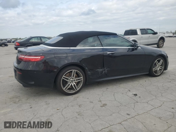 2018 Mercedes-Benz E 400 z VIN WDD1K6FB7JF053907, wystawiony jako Copart lot #49789705 z przebiegiem 67 807 mil mil oraz Czysty tytuł • Clean title. Historia ofert i sprzedaży dostępna na DreamBid. Obrazek 3.