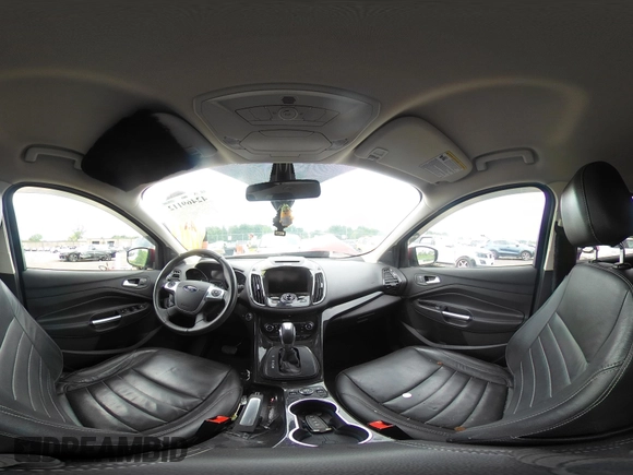 2015 Ford Escape Titanium z VIN 1FMCU9J98FUC84963, wystawiony jako IAAI lot #42469112 z przebiegiem 128 838 mil mil oraz . Historia ofert i sprzedaży dostępna na DreamBid. Obrazek 18.