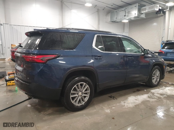 2022 Chevrolet Traverse LT Cloth with VIN 1GNEVGKW1NJ195357, listed as a Copart auction lot 87198774 with 34,327 mi miles and Salvage Title. Bid and sale history available at carsss.com. Image 3.