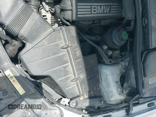 2009 BMW 3 Series 328i с VIN WBAWV13579P121585, выставлен на аукционе IAAI как лот 42940721 с пробегом 179 663 миль миль и . История ставок и продаж доступна на DreamBid. Изображение 12.