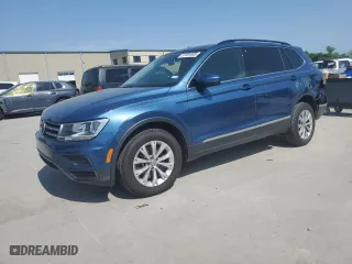 2018 Volkswagen Tiguan SEL with VIN 3VV2B7AX8JM106767, listed as a Copart auction lot 51954695 with 83,962 mi miles and Salvage Title. Bid and sale history available at carsss.com. Image 1.
