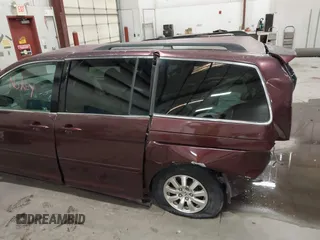 2009 Honda Odyssey EX с VIN 5FNRL38419B406486, выставлен на аукционе IAAI как лот 42356814 с пробегом Не указан миль и . История ставок и продаж доступна на DreamBid. Изображение 18.