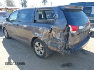 2013 Toyota Sienna L with VIN 5TDZK3DC1DS400675, listed as a IAAI auction lot 42053231 with 85,070 mi miles. Bid and sale history available at carsss.com. Image 3.