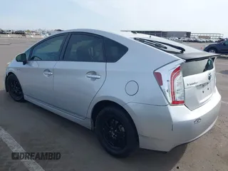 2015 Toyota Prius Four with VIN JTDKN3DU8F0450285, listed as a IAAI auction lot 41932739 with 213,675 mi miles. Bid and sale history available at carsss.com. Image 3.