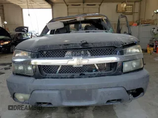 2003 Chevrolet Avalanche with VIN 3GNEK13T63G246828, listed as a Copart auction lot 64102984 with 0 mi miles and Salvage Title. Bid and sale history available at carsss.com. Image 5.