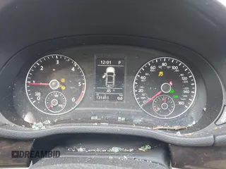 2015 Volkswagen Passat 2.0L TDI SEL Premium with VIN 1VWCV7A38FC022252, listed as a IAAI auction lot 41833398 with 131,411 mi miles. Bid and sale history available at carsss.com. Image 7.