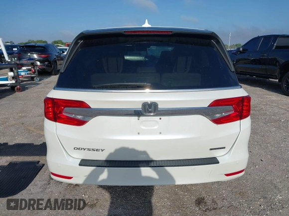 2019 Honda Odyssey Touring with VIN 5FNRL6H81KB068064, listed as a IAAI auction lot 41998072 with 83,280 mi miles. Bid and sale history available at carsss.com. Image 17.