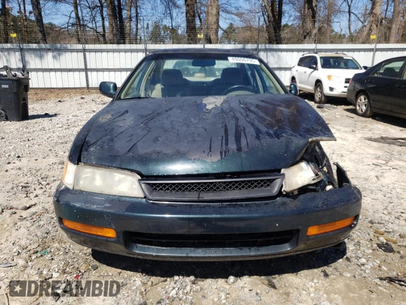 1997 Honda Accord EX with VIN 1HGCD5652VA034672, listed as a Copart auction lot 49098795 with 203,283 mi miles and Salvage Title. Bid and sale history available at DreamBid. Image 5.