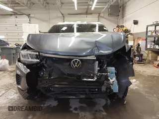 2022 Volkswagen Atlas SE with VIN 1V2LC2CA6NC202401, listed as a IAAI auction lot 41485676 with 31,101 mi miles and . Bid and sale history available at DreamBid. Image 13.