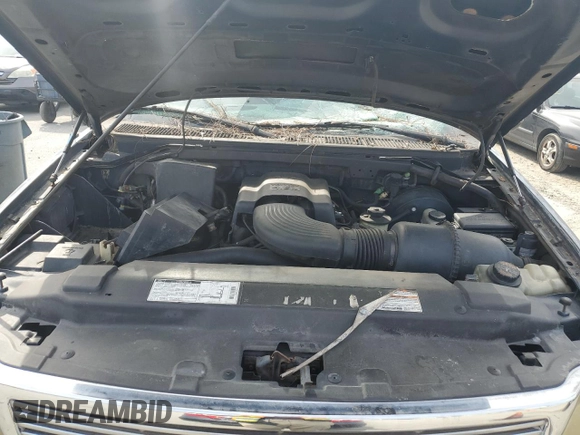 1998 Ford Expedition XLT with VIN 1FMRU1769WLB17414, listed as a Copart auction lot 46218715 with 274,169 mi miles and Salvage Title. Bid and sale history available at carsss.com. Image 12.