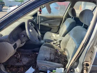 2001 Nissan Sentra GXE with VIN 3N1CB51D51L497687, listed as a Copart auction lot 62727875 with Not provided miles and Non repairable. Bid and sale history available at DreamBid. Image 7.