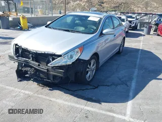 2011 Hyundai Sonata Limited z VIN 5NPEC4ACXBH175889, wystawiony jako IAAI lot #42387391 z przebiegiem 227 660 mil mil oraz . Historia ofert i sprzedaży dostępna na DreamBid. Obrazek 22.