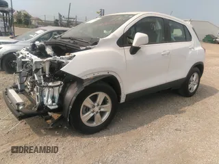 2019 Chevrolet Trax LS with VIN 3GNCJKSB4KL388884, listed as a IAAI auction lot 39924065 with 67,454 mi miles. Bid and sale history available at carsss.com. Image 18.