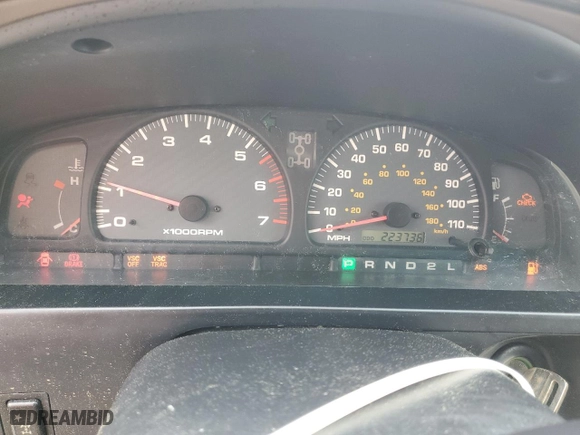 2001 Toyota 4Runner SR5 with VIN JT3HN86R119047547, listed as a Copart auction lot 51101625 with 223,736 mi miles and Salvage Title. Bid and sale history available at carsss.com. Image 9.