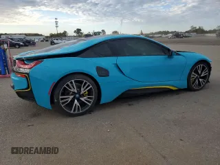 2016 BMW i8 z VIN WBY2Z2C52GV676222, wystawiony jako Copart lot #72452033 z przebiegiem 92 988 mil mil oraz . Historia ofert i sprzedaży dostępna na DreamBid. Obrazek 3.