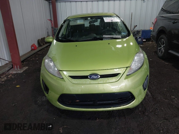 2013 Ford Fiesta SE with VIN 3FADP4EJ6DM150399, listed as a IAAI auction lot 41734742 with 139,056 mi miles. Bid and sale history available at carsss.com. Image 12.