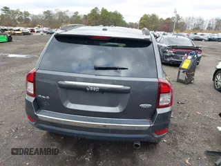 2017 Jeep Compass Latitude с VIN 1C4NJDEBXHD100521, выставлен на аукционе IAAI как лот 40924755 с пробегом 94 505 миль миль и . История ставок и продаж доступна на DreamBid. Изображение 16.