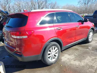 2017 Kia Sorento LX with VIN 5XYPG4A35HG269112, listed as a IAAI auction lot 41670568 with 126,741 mi miles. Bid and sale history available at carsss.com. Image 4.