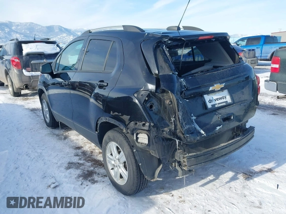 2021 Chevrolet Trax LT with VIN KL7CJPSB0MB333002, listed as a IAAI auction lot 41544127 with 65,551 mi miles. Bid and sale history available at carsss.com. Image 6.