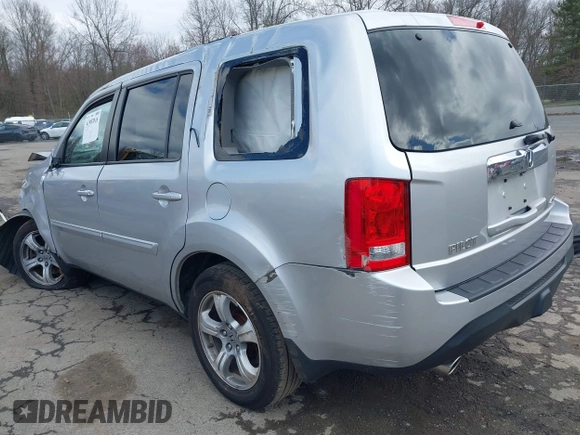 2013 Honda Pilot EX-L with VIN 5FNYF4H65DB080307, listed as a IAAI auction lot 41987016 with Not provided miles and . Bid and sale history available at DreamBid. Image 3.