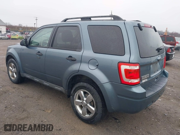 2010 Ford Escape XLT с VIN 1FMCU9D77AKD37005, выставлен на аукционе IAAI как лот 41948357 с пробегом 305 650 миль миль и . История ставок и продаж доступна на DreamBid. Изображение 3.