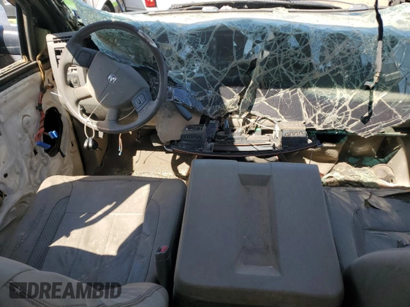 2006 Dodge 3500 Laramie z VIN 3D7LX39CX6G207710, wystawiony jako Copart lot #50928795 z przebiegiem Nie podano mil oraz Szkoda całkowita • Salvage title. Historia ofert i sprzedaży dostępna na DreamBid. Obrazek 8.