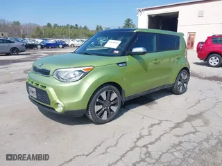 2014 Kia Soul ! with VIN KNDJX3A55E7733493, listed as a IAAI auction lot 42038499 with 156,224 mi miles. Bid and sale history available at carsss.com. Image 2.
