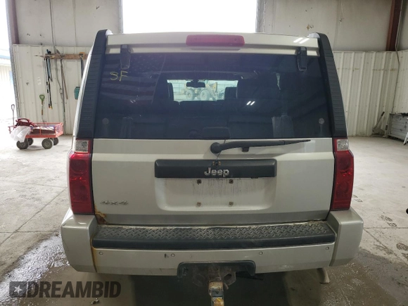 2008 Jeep Commander Sport with VIN 1J8HG48K48C108118, listed as a Copart auction lot 52482685 with 212,000 mi miles and Salvage Title. Bid and sale history available at carsss.com. Image 6.