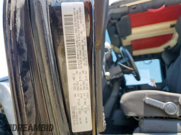 2017 Jeep Wrangler Sport z VIN 1C4GJWAG4HL596086, wystawiony jako Copart lot #59043455 z przebiegiem 128 610 mil mil oraz Czysty tytuł • Clean title. Historia ofert i sprzedaży dostępna na DreamBid. Obrazek 14.