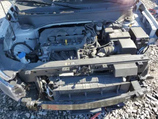 2024 Hyundai Venue Limited with VIN KMHRC8A32RU316491, listed as a Copart auction lot 46500945 with 17,585 mi miles and Salvage Title. Bid and sale history available at DreamBid. Image 11.