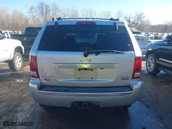 2006 Jeep Grand Cherokee Overland with VIN 1J8HR682X6C260987, listed as a IAAI auction lot 41669713 with 179,512 mi miles. Bid and sale history available at carsss.com. Image 17.
