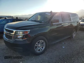 2020 Chevrolet Suburban LT with VIN 1GNSKHKC6LR153840, listed as a Copart auction lot 42334405 with 200,894 mi miles and Salvage Title. Bid and sale history available at carsss.com. Image 1.