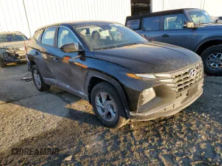 2024 Hyundai Tucson SE with VIN 5NMJACDE2RH415570, listed as a Copart auction lot 42747935 with 4,072 mi miles and Salvage Title. Bid and sale history available at carsss.com. Image 4.