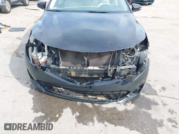 2014 Toyota Avalon Limited with VIN 4T1BK1EB5EU129821, listed as a IAAI auction lot 42085414 with 113,729 mi miles. Bid and sale history available at carsss.com. Image 6.