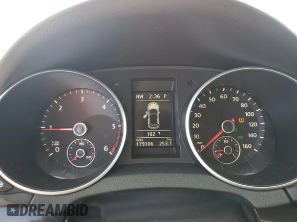 2010 Volkswagen Jetta TDI with VIN 3VWPL7AJ0AM694156, listed as a Copart auction lot 59969895 with 179,106 mi miles and Salvage title. Bid and sale history available at DreamBid. Image 9.