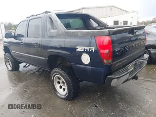 2004 Chevrolet Avalanche Z66 with VIN 3GNEC12T04G328800, listed as a IAAI auction lot 41465085 with 230,192 mi miles and . Bid and sale history available at DreamBid. Image 3.
