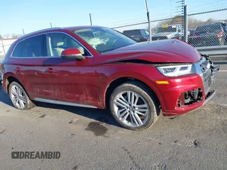 2020 Audi Q5 Premium Plus with VIN WA1BNAFY8L2002059, listed as a IAAI auction lot 41324813 with 59,955 mi miles. Bid and sale history available at carsss.com. Image 1.