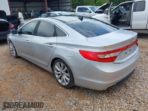 2017 Hyundai Azera Limited with VIN KMHFH4JG0HA581720, listed as a IAAI auction lot 42456573 with 137,317 mi miles and . Bid and sale history available at DreamBid. Image 3.