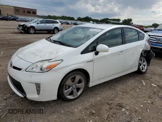 2013 Toyota Prius One with VIN JTDKN3DU8D1640448, listed as a Copart auction lot 62902475 with 133,384 mi miles and Salvage title. Bid and sale history available at DreamBid. Image 1.