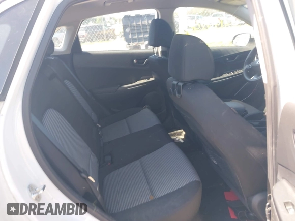 2019 Hyundai Kona SE with VIN KM8K1CAA1KU379581, listed as a IAAI auction lot 41998445 with 64,659 mi miles. Bid and sale history available at carsss.com. Image 8.