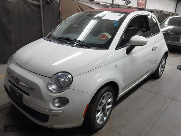 2017 FIAT 500 Pop z VIN 3C3CFFLR9HT697938, wystawiony jako IAAI lot #41444799 z przebiegiem 62 742 mil mil oraz . Historia ofert i sprzedaży dostępna na DreamBid. Obrazek 2.