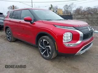 2024 Mitsubishi Outlander SE z VIN JA4J3VA84RZ010773, wystawiony jako IAAI lot #41972050 z przebiegiem 59 173 mil mil oraz . Historia ofert i sprzedaży dostępna na DreamBid. Obrazek 1.