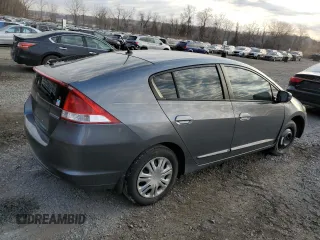 2011 Honda Insight with VIN JHMZE2H3XBS000841, listed as a Copart auction lot 45197415 with 227,297 mi miles and Salvage title. Bid and sale history available at DreamBid. Image 3.